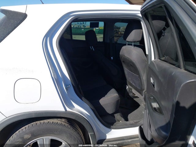 Chevrolet TRAX LS 2019 3GNCJKSB2KL358640 Image 8