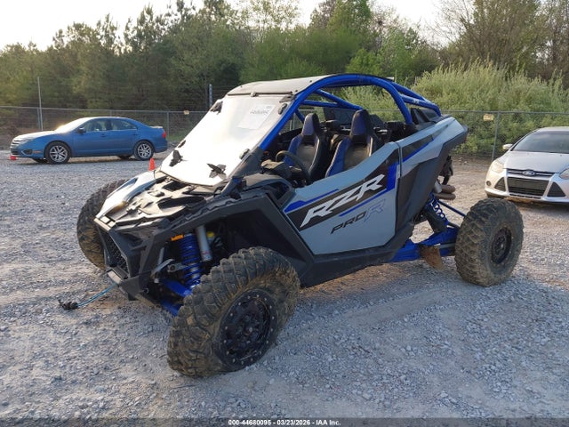3NSRPE2K4SG141343 Polaris Rzr Pro R Sport