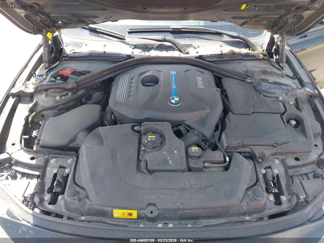 2017 Bmw 330e Iperformance მანქანა იყიდება აუქციონზე, vin: WBA8E1C52HK479990, აუქციონის ნომერი: 44680109