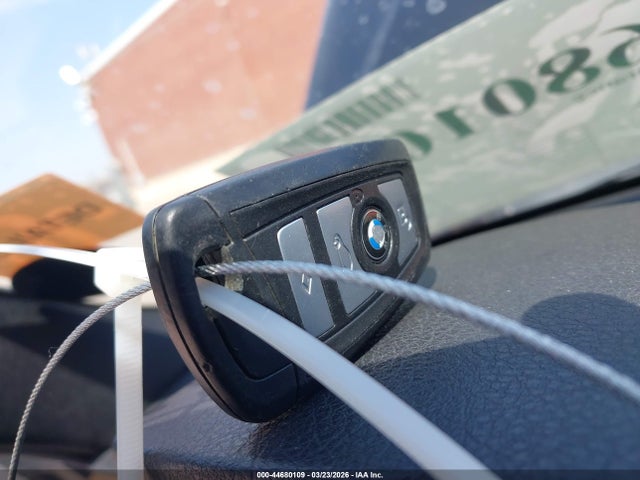 2017 Bmw 330e Iperformance მანქანა იყიდება აუქციონზე, vin: WBA8E1C52HK479990, აუქციონის ნომერი: 44680109