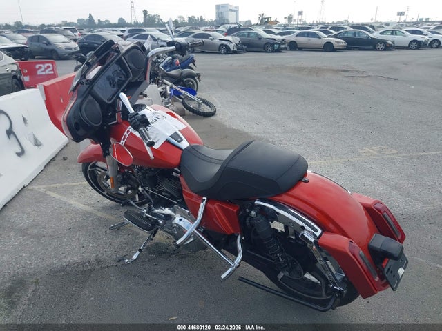2024 HARLEY-DAVIDSON FLHX 1HD1KB721RB653468 Photo 2