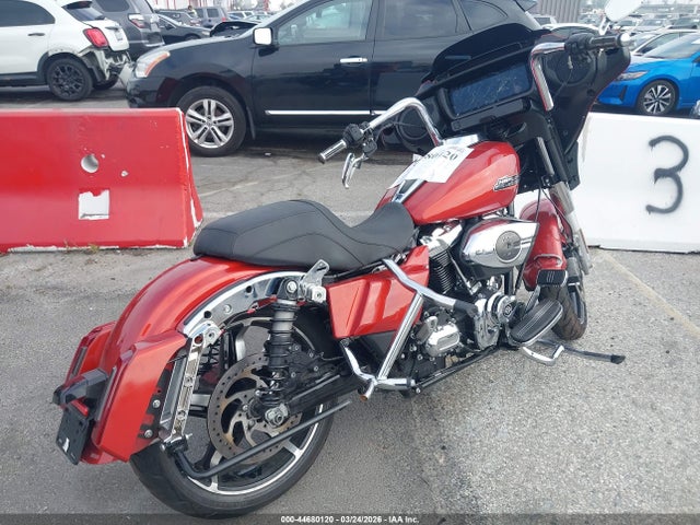 2024 HARLEY-DAVIDSON FLHX 1HD1KB721RB653468 Photo 3