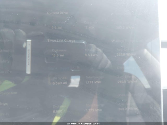 2022 Tesla Model 3 Performance Dual Motor All-wheel Drive მანქანა იყიდება აუქციონზე, vin: 5YJ3E1EC9NF275642, აუქციონის ნომერი: 44680170