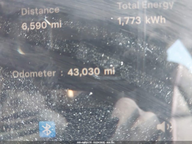 2022 Tesla Model 3 Performance Dual Motor All-wheel Drive მანქანა იყიდება აუქციონზე, vin: 5YJ3E1EC9NF275642, აუქციონის ნომერი: 44680170