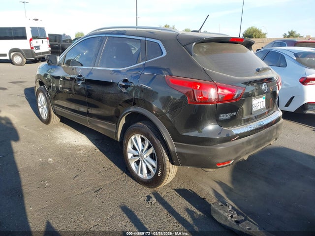 JN1BJ1CP7JW152668 Nissan Rogue Sport Sv
