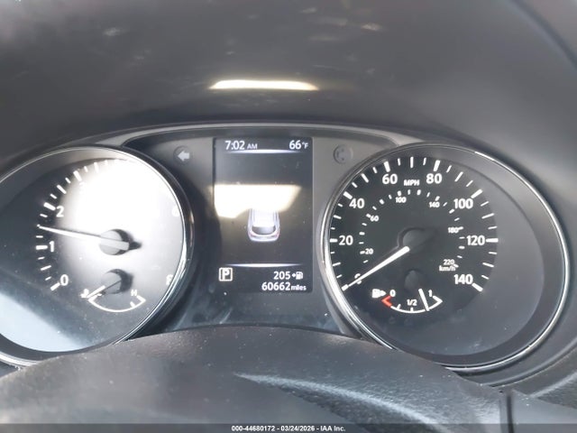 JN1BJ1CP7JW152668 Nissan Rogue Sport Sv