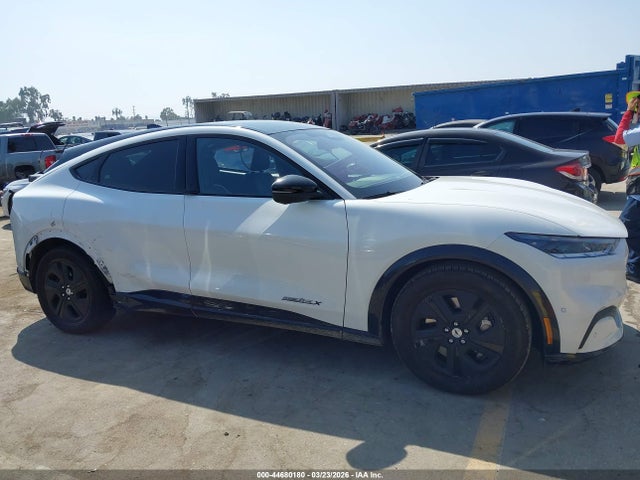 3FMTK2R77NMA24475 Ford Mustang Mach-e California Route 1