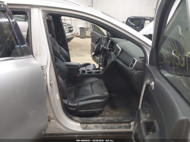 44680201 :رقم المزاد ، KNDP6CAC1L7831557 vin ، 2020 Kia Sportage S مزاد بيع