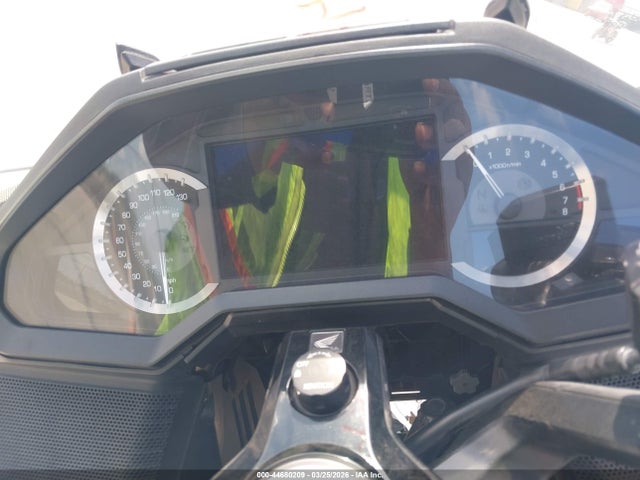44680209 :رقم المزاد ، JH2SC790XPK500443 vin ، 2023 Honda Gl1800 مزاد بيع