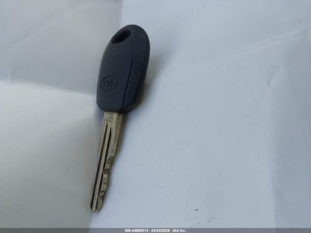 2008 Kia Rio Sx მანქანა იყიდება აუქციონზე, vin: KNADE123386431325, აუქციონის ნომერი: 44680213