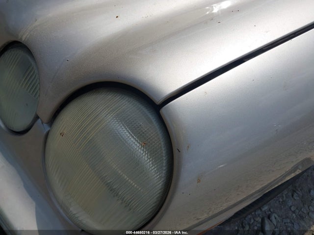 Продажа на аукционе авто 2001 Mercedes-benz E 320, vin: WDBJF65JX1B272163, номер лота: 44680216