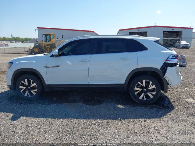 2020 Volkswagen Atlas Cross Sport 2.0t Se მანქანა იყიდება აუქციონზე, vin: 1V23C2CA4LC218089, აუქციონის ნომერი: 44680249