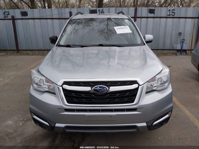 44680252 :رقم المزاد ، JF2SJAGCXJH460167 vin ، 2018 Subaru Forester 2.5i Premium مزاد بيع