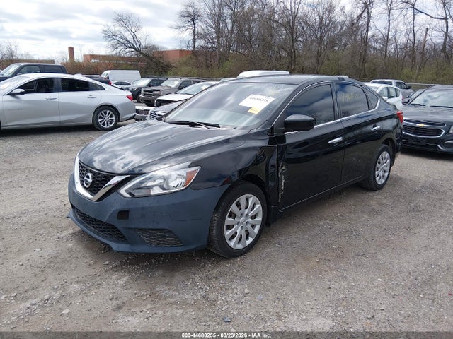 44680255 :رقم المزاد ، 3N1AB7APXHY380052 vin ، 2017 Nissan Sentra S مزاد بيع