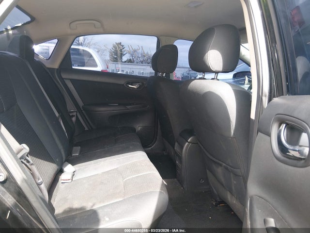 44680255 :رقم المزاد ، 3N1AB7APXHY380052 vin ، 2017 Nissan Sentra S مزاد بيع