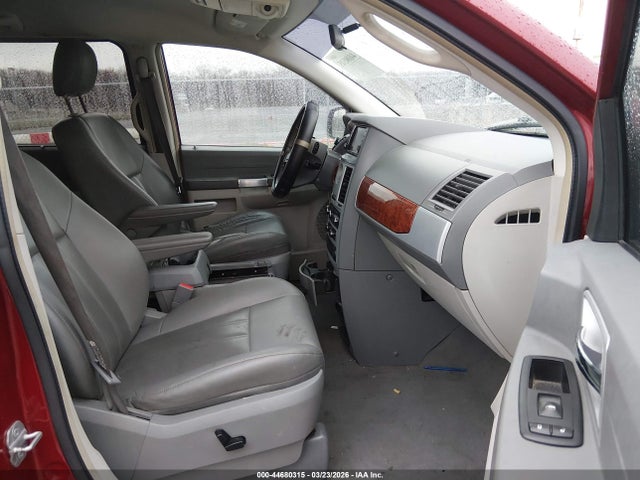 Продажа на аукционе авто 2008 Chrysler Town & Country Touring, vin: 2A8HR54P08R839508, номер лота: 44680315