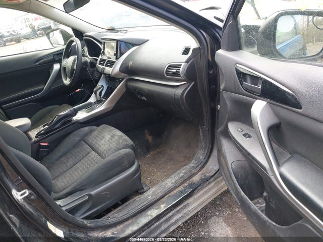 44680326 :رقم المزاد ، JA4AT3AA8LZ028515 vin ، 2020 Mitsubishi Eclipse Cross Es 1.5t Awc مزاد بيع
