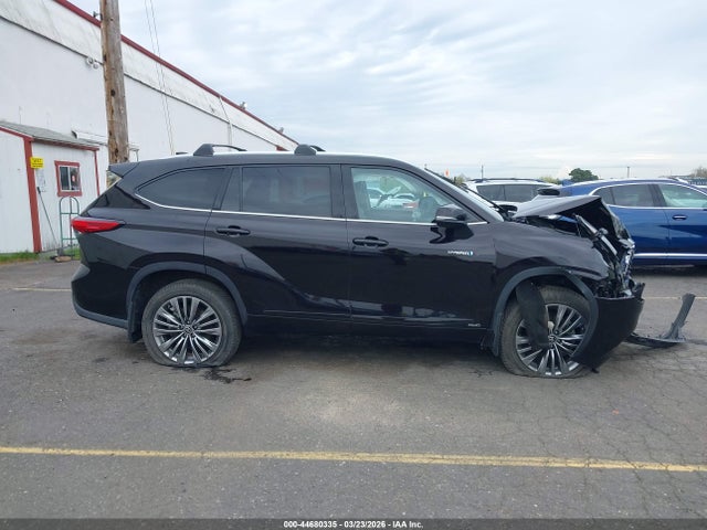 Toyota Highlander Hybrid Platinum 2021 5TDEBRCHXMS064331 Image 14