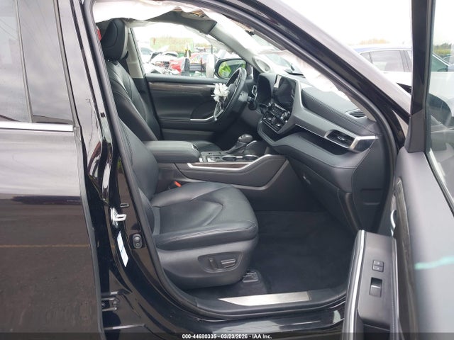 Toyota Highlander Hybrid Platinum 2021 5TDEBRCHXMS064331 Image 5