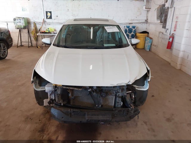 2020 Volkswagen Passat 2.0t R-line მანქანა იყიდება აუქციონზე, vin: 1VWMA7A30LC004288, აუქციონის ნომერი: 44680375