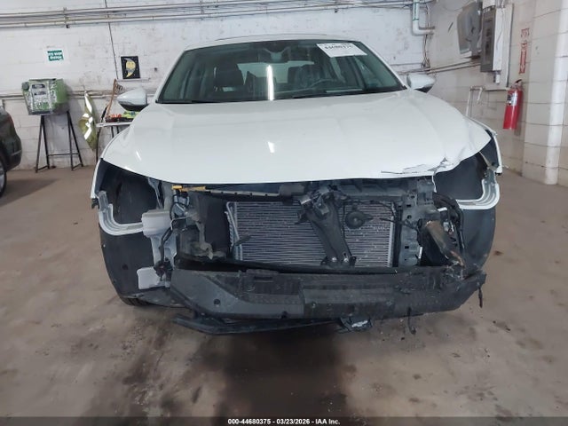 2020 Volkswagen Passat 2.0t R-line მანქანა იყიდება აუქციონზე, vin: 1VWMA7A30LC004288, აუქციონის ნომერი: 44680375