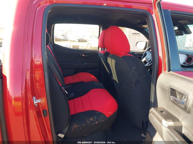 Toyota Tacoma 2022 3TYCZ5AN7NT080741 Image 8