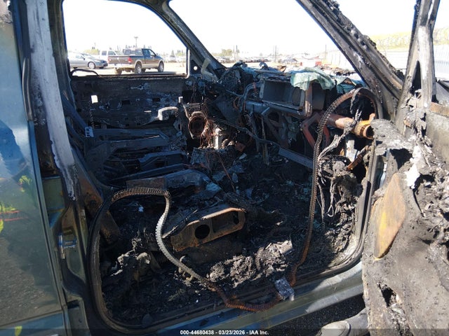 2006 Gmc Sierra 1500 Sle1 მანქანა იყიდება აუქციონზე, vin: 2GTEK13Z861318350, აუქციონის ნომერი: 44680438