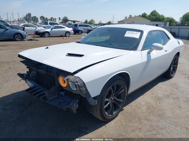 Продажа на аукционе авто 2018 Dodge Challenger Sxt Plus, vin: 2C3CDZAGXJH216988, номер лота: 44680443