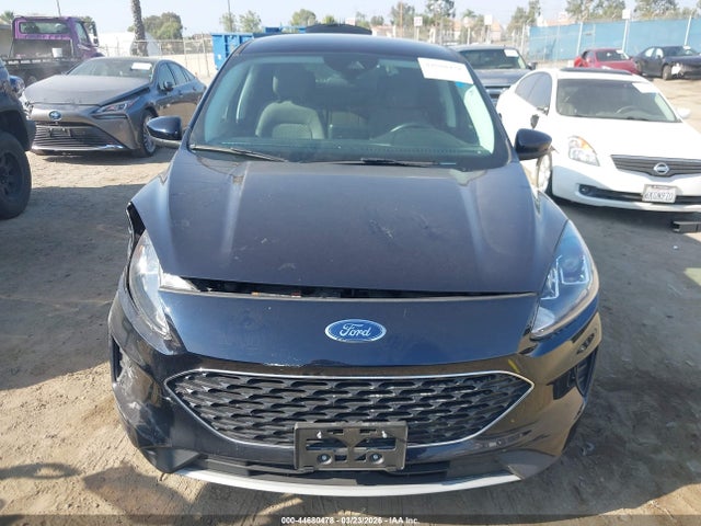 1FMCU9G64MUA25252 Ford ESCAPE SE