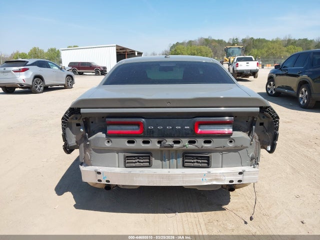 2018 Dodge Challenger Sxt მანქანა იყიდება აუქციონზე, vin: 2C3CDZAG2JH321511, აუქციონის ნომერი: 44680510