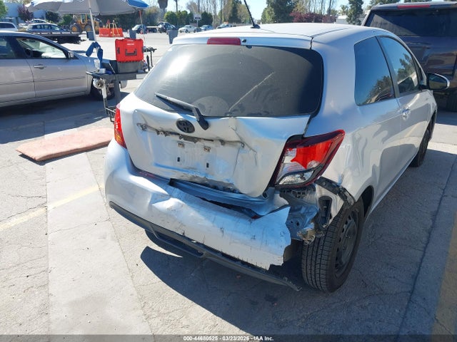 VNKJTUD34HA074607 Toyota YARIS L