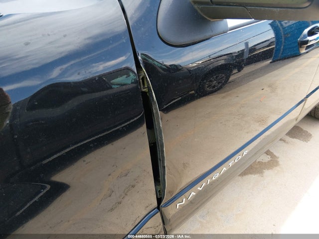 5LMJJ2HT6GEL03558 Lincoln Navigator Select