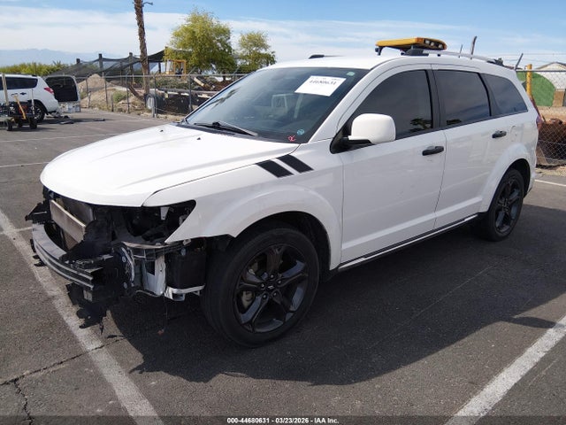 3C4PDCGG2JT517277 Dodge Journey Crossroad