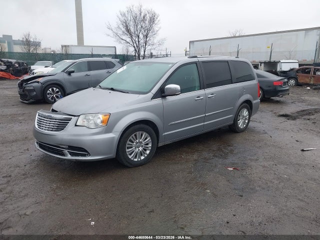 Продаж на аукціоні авто 2016 Chrysler Town & Country Limited, vin: 2C4RC1JG2GR200605, номер лоту: 44680644