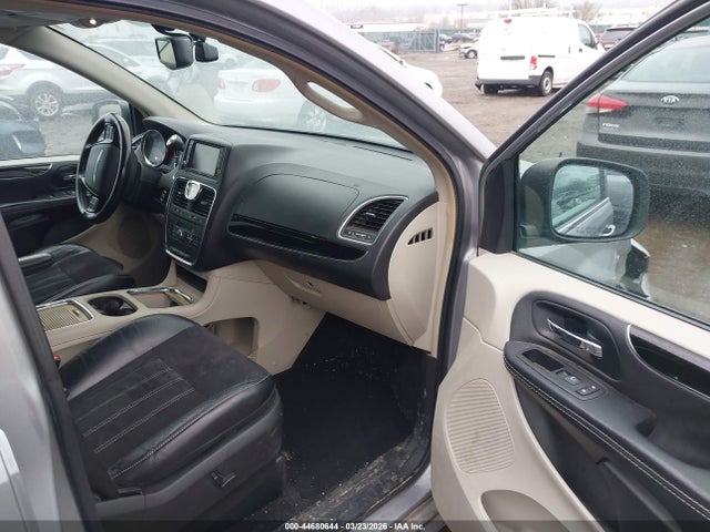 Продаж на аукціоні авто 2016 Chrysler Town & Country Limited, vin: 2C4RC1JG2GR200605, номер лоту: 44680644