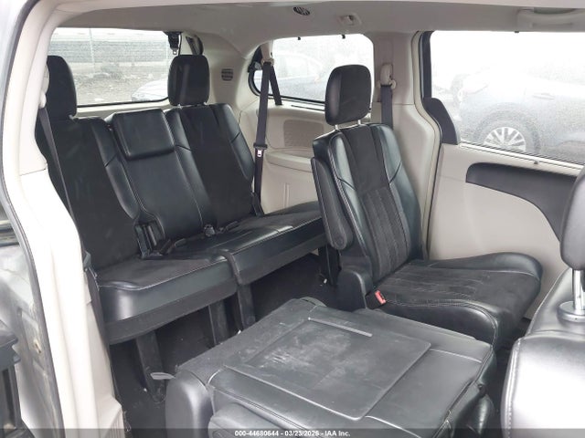 Продаж на аукціоні авто 2016 Chrysler Town & Country Limited, vin: 2C4RC1JG2GR200605, номер лоту: 44680644