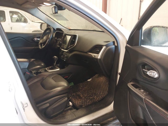 44680681 :رقم المزاد ، 1C4PJMBB1HW513039 vin ، 2017 Jeep Cherokee Trailhawk 4x4 مزاد بيع