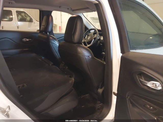 44680681 :رقم المزاد ، 1C4PJMBB1HW513039 vin ، 2017 Jeep Cherokee Trailhawk 4x4 مزاد بيع