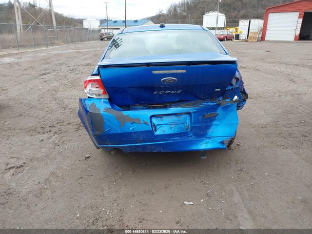 44680684 :رقم المزاد ، 1FAHP3FN2BW144643 vin ، 2011 Ford Focus Se مزاد بيع
