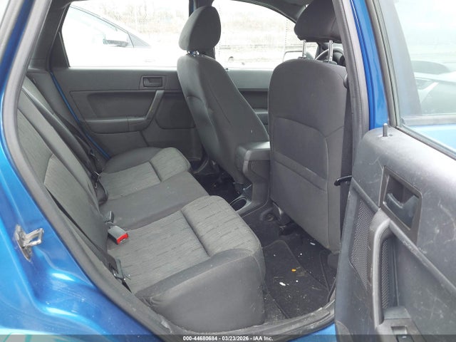 44680684 :رقم المزاد ، 1FAHP3FN2BW144643 vin ، 2011 Ford Focus Se مزاد بيع
