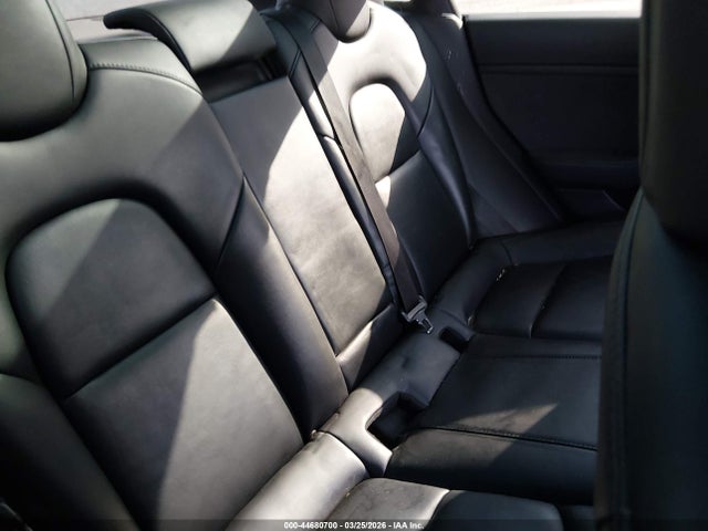 44680700 :رقم المزاد ، 5YJ3E1EB1NF184680 vin ، 2022 Tesla Model 3 Long Range Dual Motor All-wheel Drive مزاد بيع