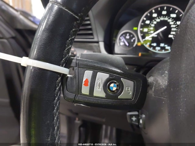 44680718 :رقم المزاد ، WBA5A7C5XFG143098 vin ، 2015 Bmw 528i Xdrive مزاد بيع