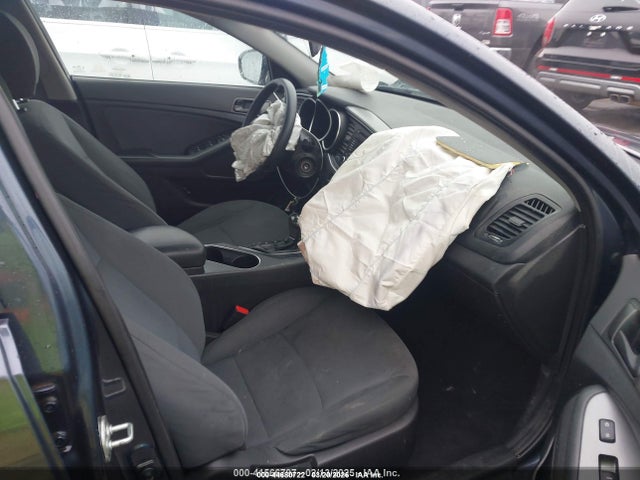 Продажа на аукционе авто 2015 Kia Optima Lx, vin: KNAGM4A79F5592870, номер лота: 44680722