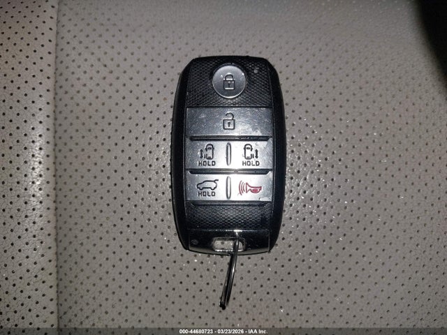 2018 KIA SEDONA KNDMC5C18J6423403 Photo 10