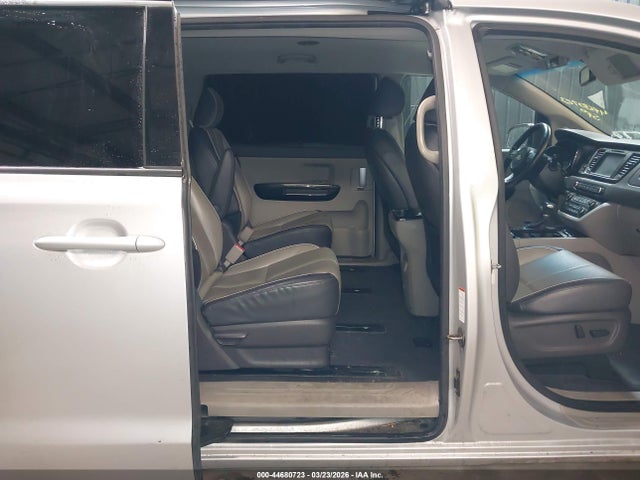 2018 KIA SEDONA KNDMC5C18J6423403 Photo 7