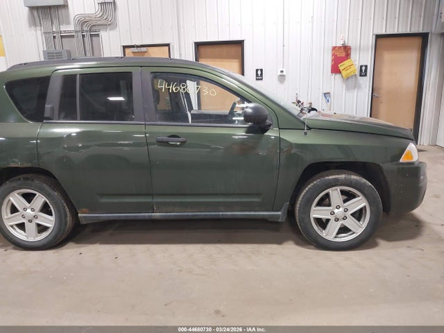 44680730 :رقم المزاد ، 1J8FT47WX7D118880 vin ، 2007 Jeep Compass Sport مزاد بيع