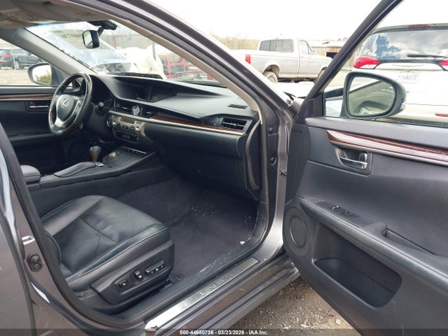 44680736 :رقم المزاد ، JTHBK1GG2E2106651 vin ، 2014 Lexus Es 350 مزاد بيع