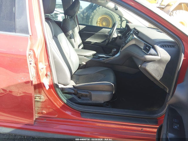 4T1B11HK9KU175596 Toyota CAMRY SE