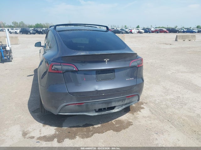 7SAYGDEFXNF523279 Tesla Model Y Performance Dual Motor All-wheel Drive