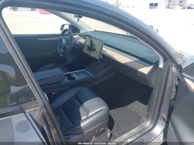 7SAYGDEFXNF523279 Tesla Model Y Performance Dual Motor All-wheel Drive
